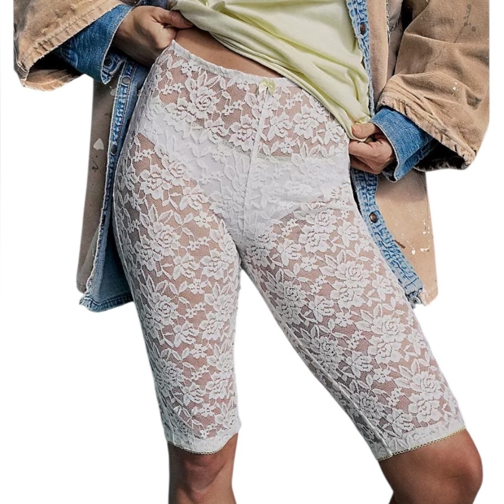 Free People All Day Women's Wear Lace Caprice in White,Large - Picture 1 of 9